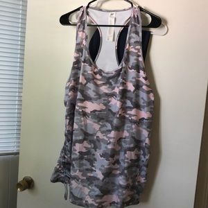 Super cute 2x fabletics outfit EUC!